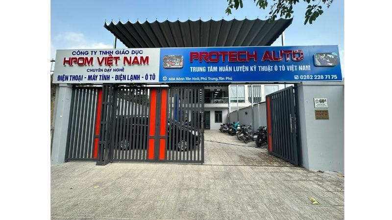 Học thử miễn phí nghề ô tô tại Viện đào tạo Protech