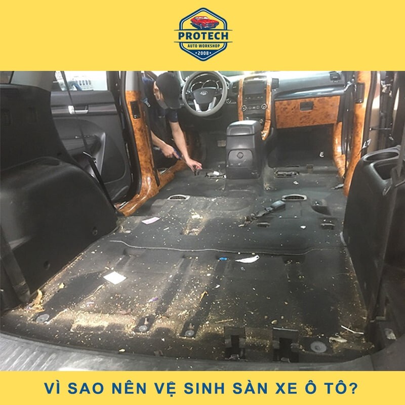 Vì sao nên vệ sinh sàn xe ô tô?