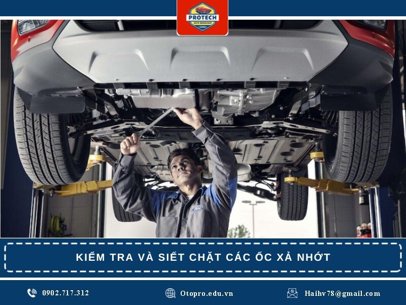 Kiểm tra và siết chặt các ốc xả nhớt