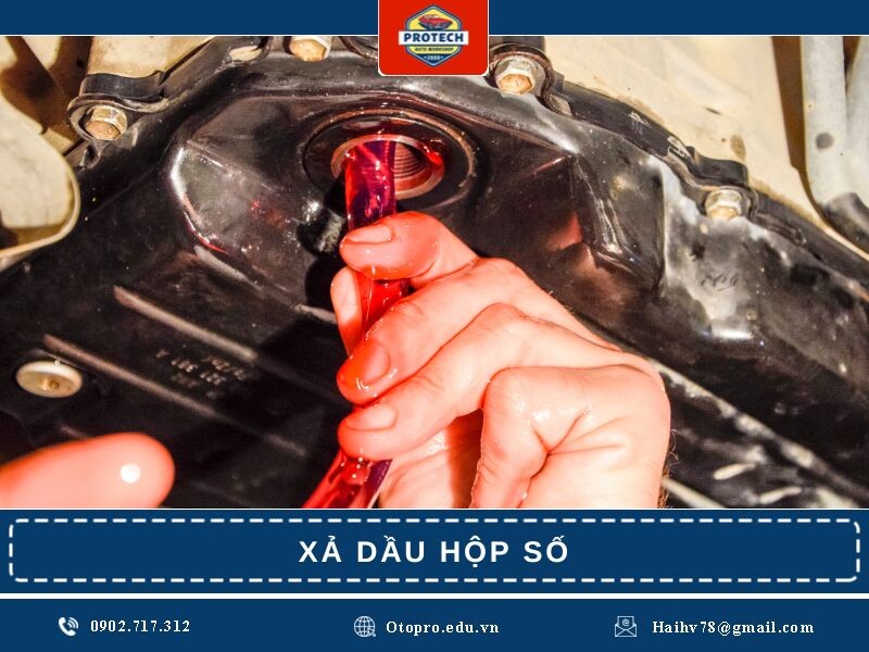 Xả dầu hộp số