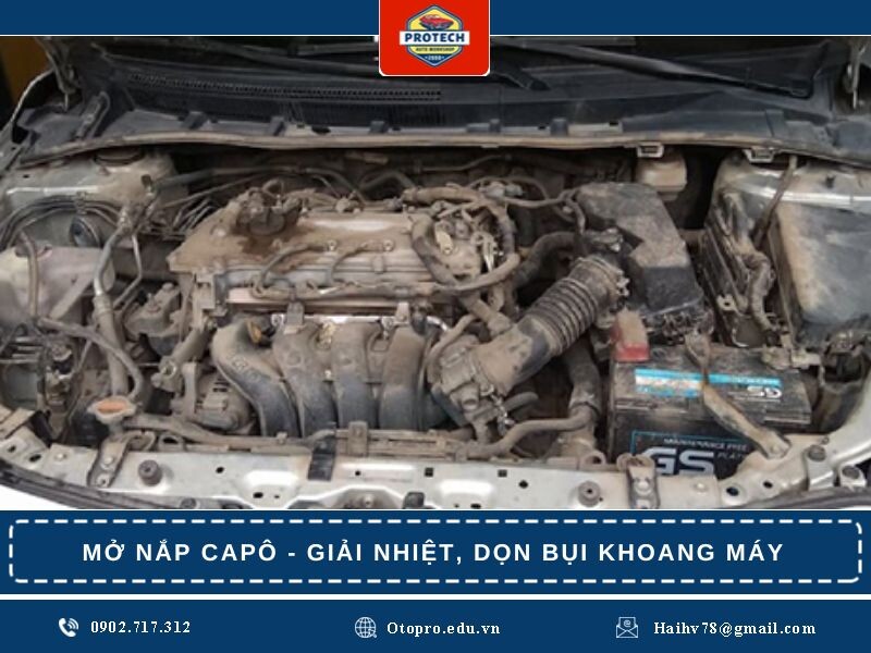 Mở nắp capô - giải nhiệt, dọn bụi khoang máy
